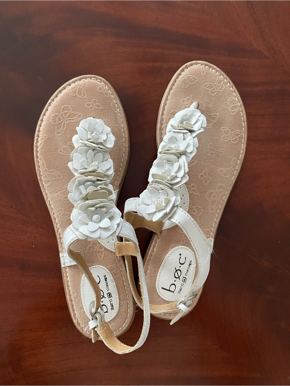 b.o.c. White Floral T-Strap Sandals with Tan Footbed